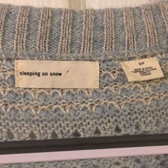 Sleeping on Snow zip down light Blue Sweater - Picture 14 of 14